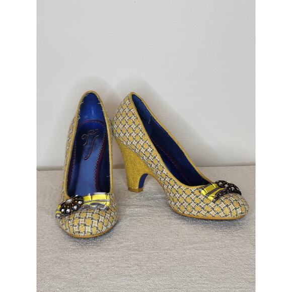 POETIC LICENSE Hot To Trot Pumps Heels Yellow Gray Plaid Wool Embellished sz 8.5 - Picture 1 of 9